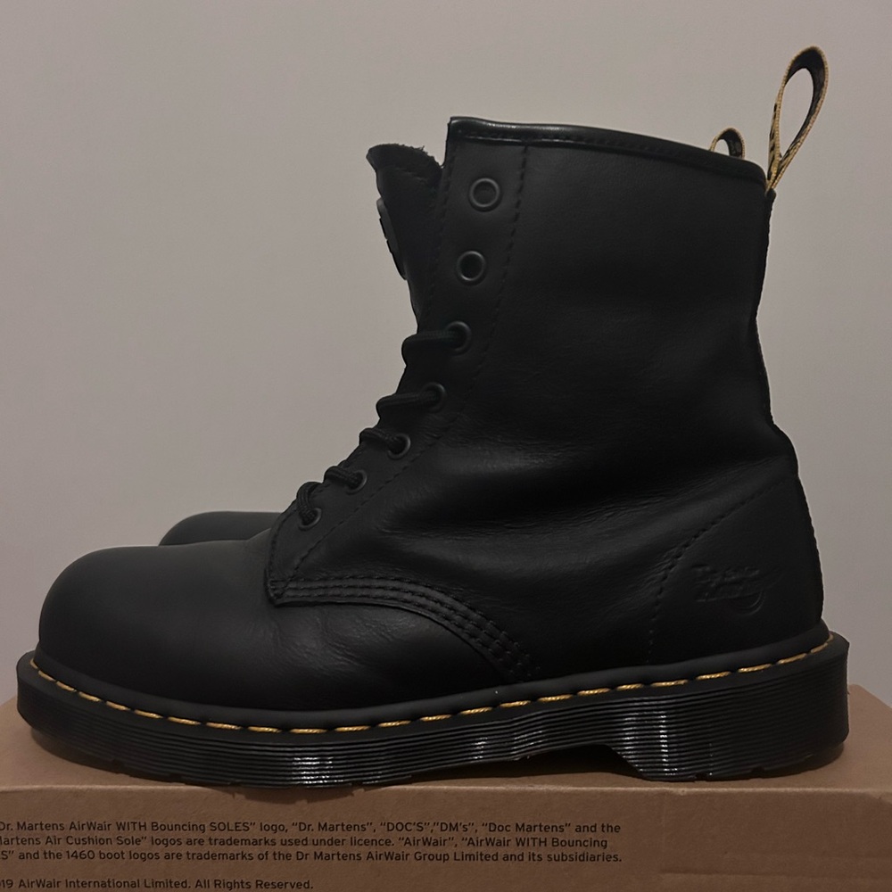 Doc martens steel toe women’s size 9
